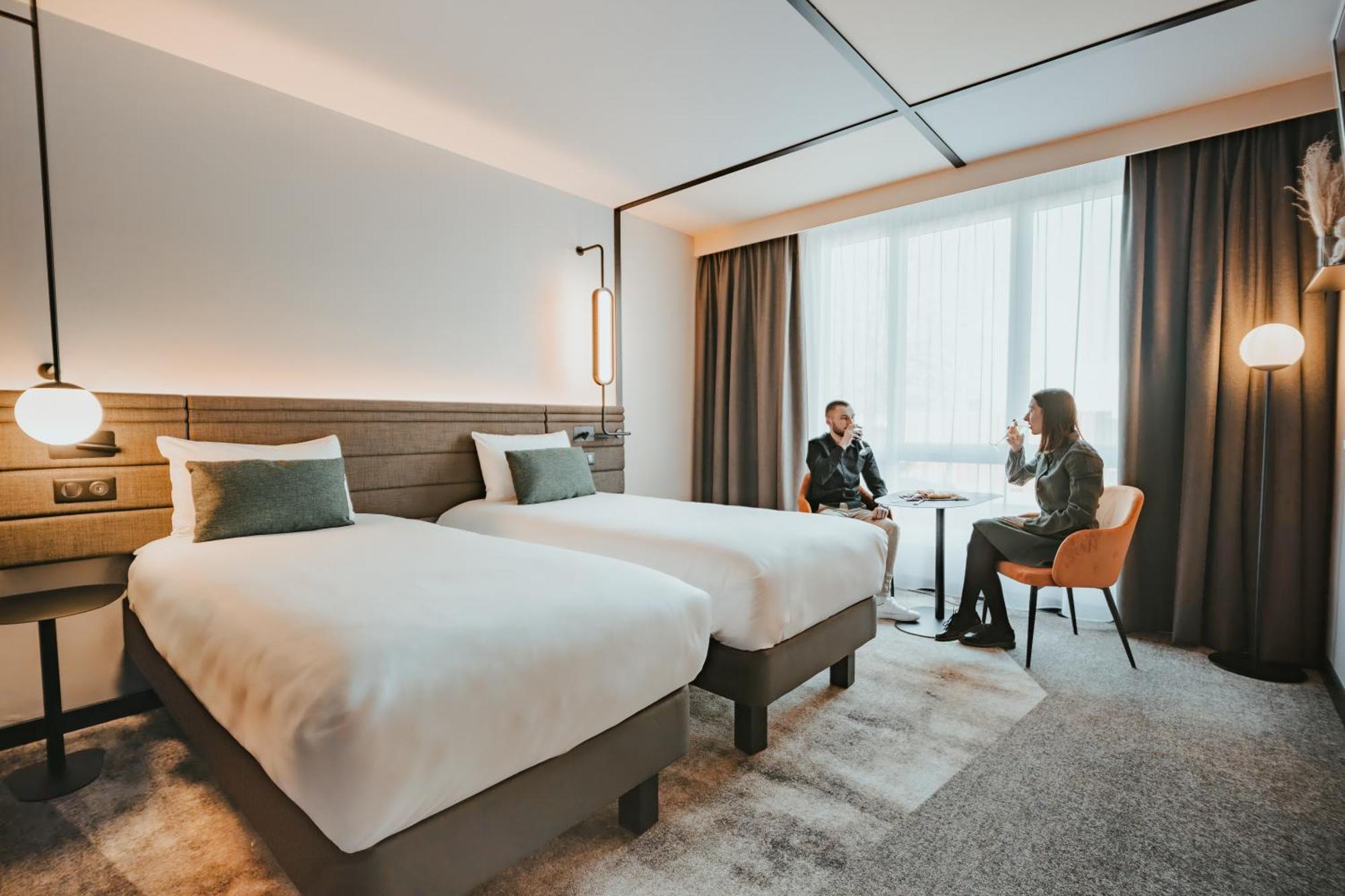 Novotel Lens Noyelles Экстерьер фото